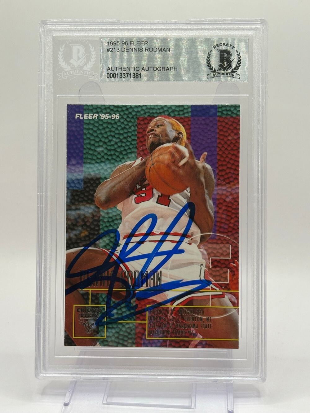 1995-96 Fleer Dennis Rodman #213 On Card Auto Beckett Authentic Chicago Bulls